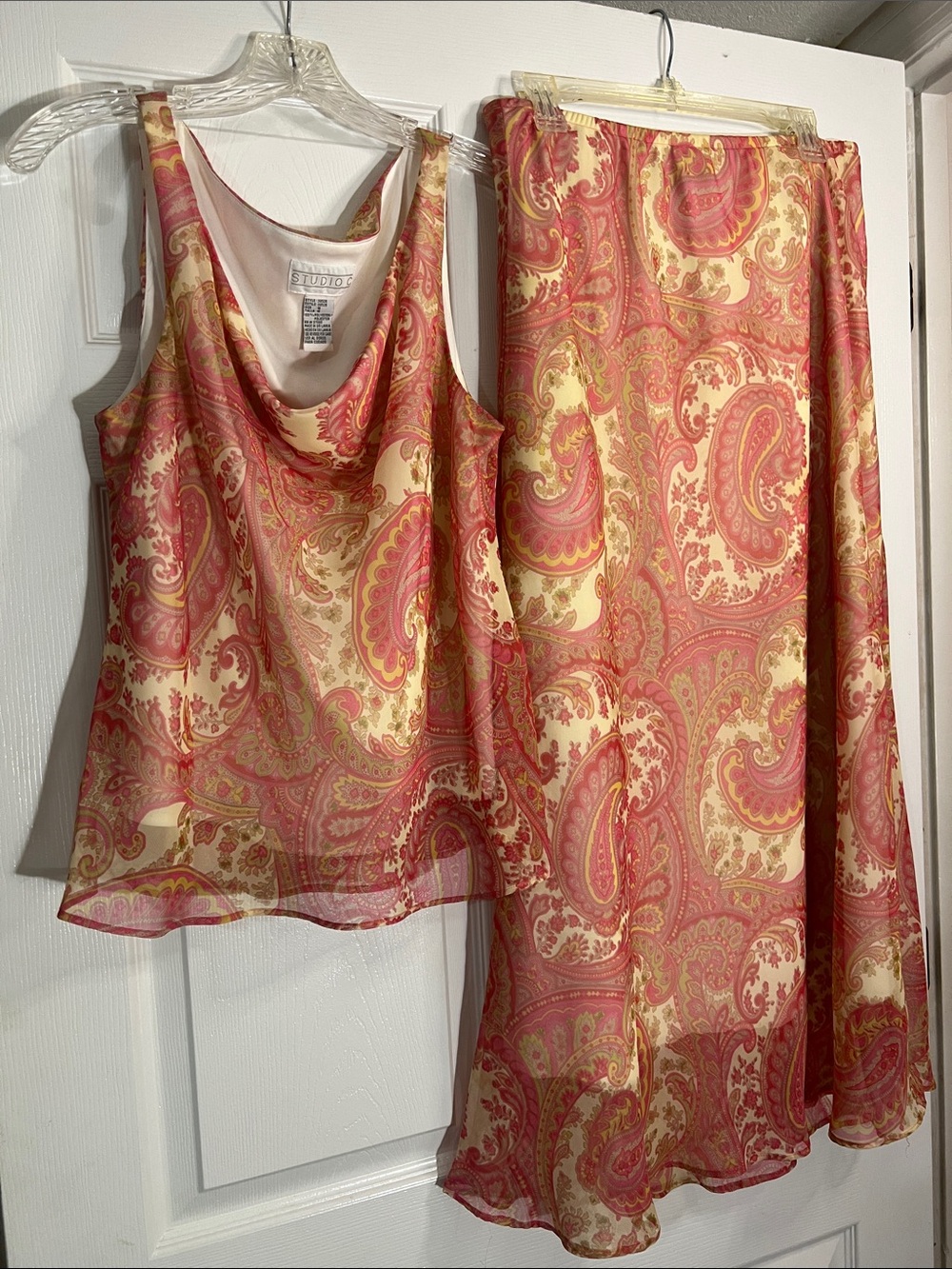 Studio C Pink and Cream Paisley Skirt Set